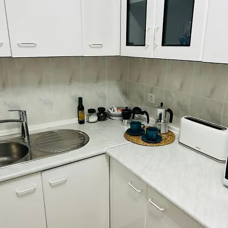 Rinconcito Gaditano Con Garaje Al Lado De La Playa Cadice